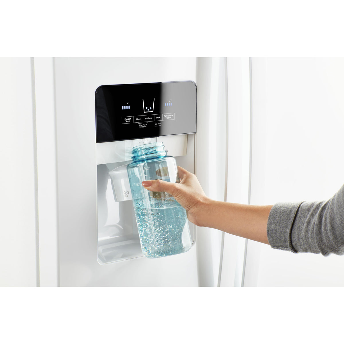  Whirlpool 36-inch, 24.55 cu. ft. Side-By-Side Refrigerator WRS325SDHW IMAGE 5