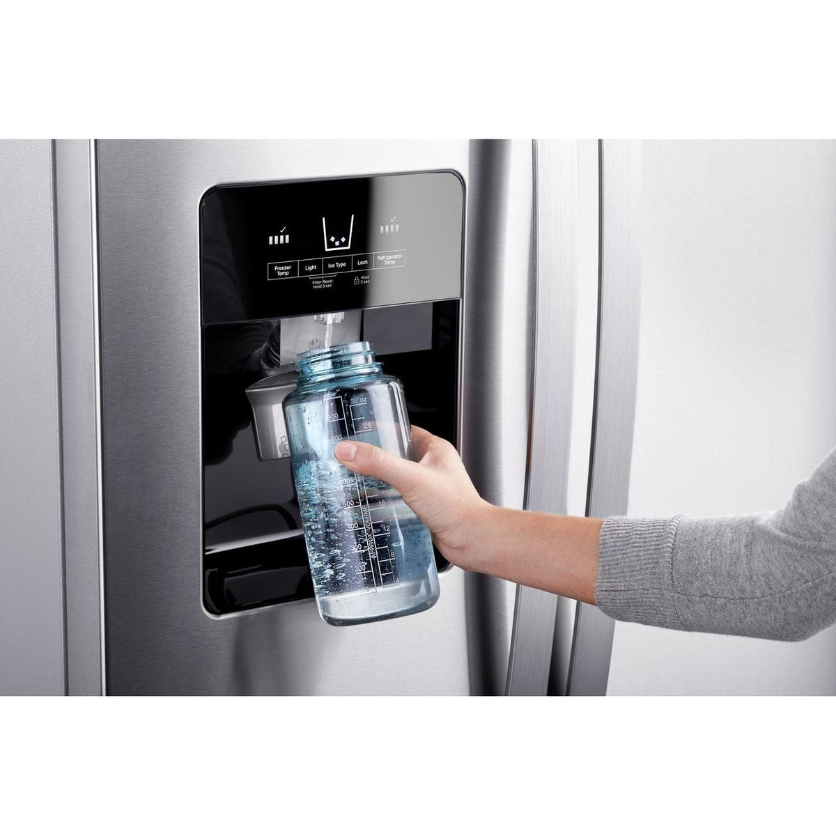  Whirlpool 36-inch, 24.5 cu. ft. Side-by-Side Freestanding Refrigerator with Exterior Ice and Water Dispenser with EveryDrop™ Water Filtration WRS555SIHZ IMAGE 3