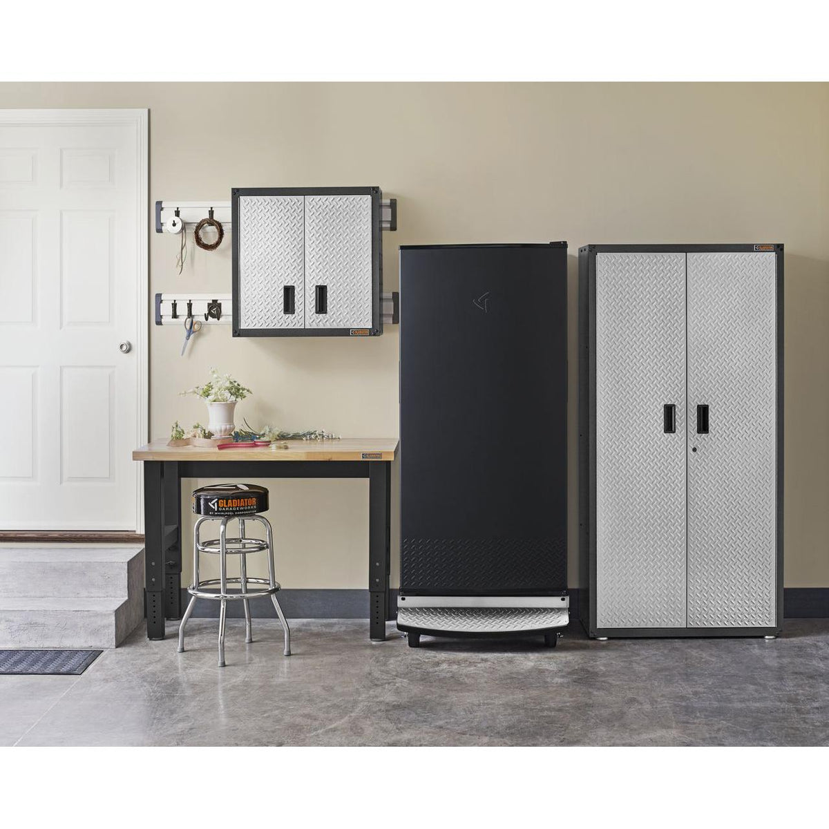  Gladiator Garageworks 31-inch, 17.8 cu. ft. All Refrigerator GARF30FDGB IMAGE 14