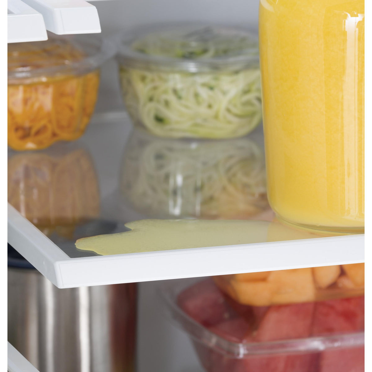  GE 36-inch, 25.6 cu. ft. French 3-Door Refrigerator GFE26JMMES IMAGE 12