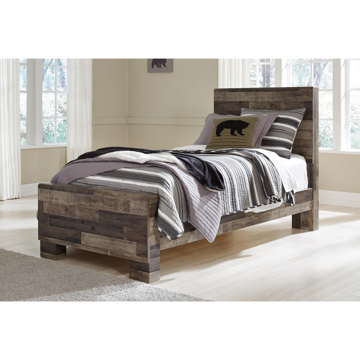  Benchcraft Derekson B200-52 Twin Panel Footboard IMAGE 2