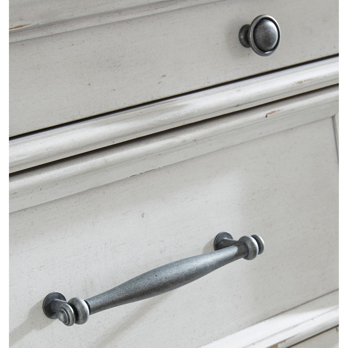  Benchcraft Kanwyn 9-Drawer Dresser B777-31 IMAGE 6