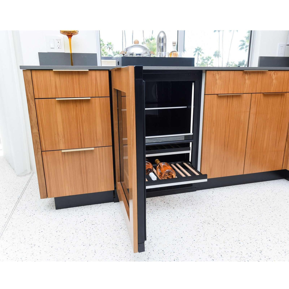  JennAir Built-in Undercounter Beverage Center JUBFL242HX IMAGE 15