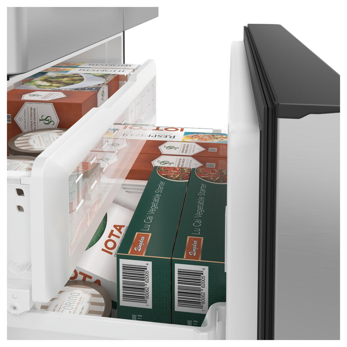  Café 36-inch, 22.2 cu.ft. Counter-Depth French 3-Door Refrigerator with Hot Water Dispenser CYE22TP2MS1 IMAGE 5