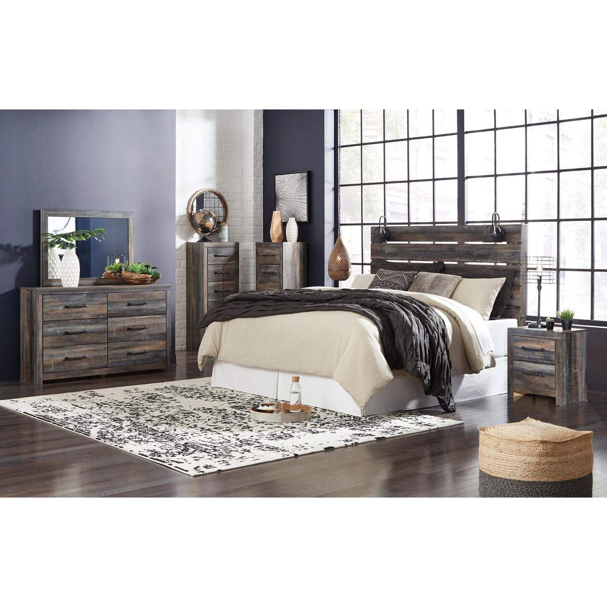  Signature Design by Ashley Drystan 5-Drawer Chest B211-11 IMAGE 8