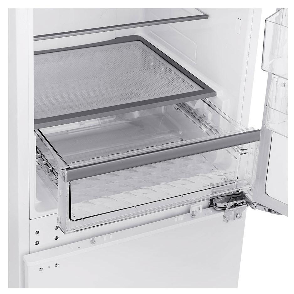  LG STUDIO 22-inch, 9 cu.ft. Counter-Depth Bottom Freezer with SmartDiagnosis® LSBNC1021P IMAGE 4