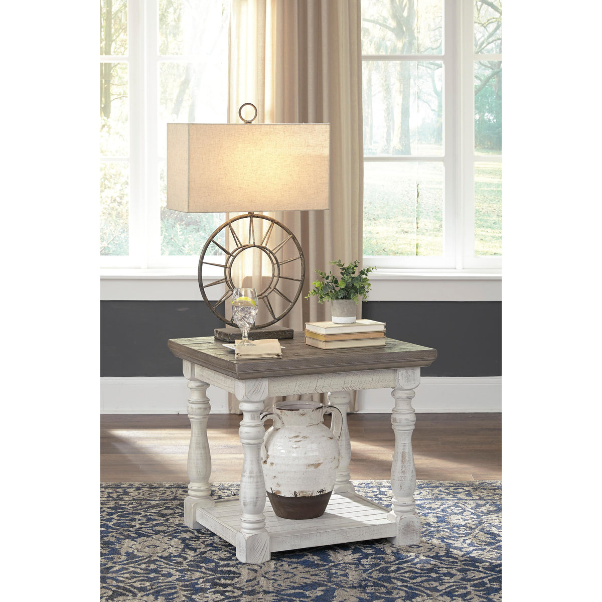  Signature Design by Ashley Havalance End Table T814-3 IMAGE 3