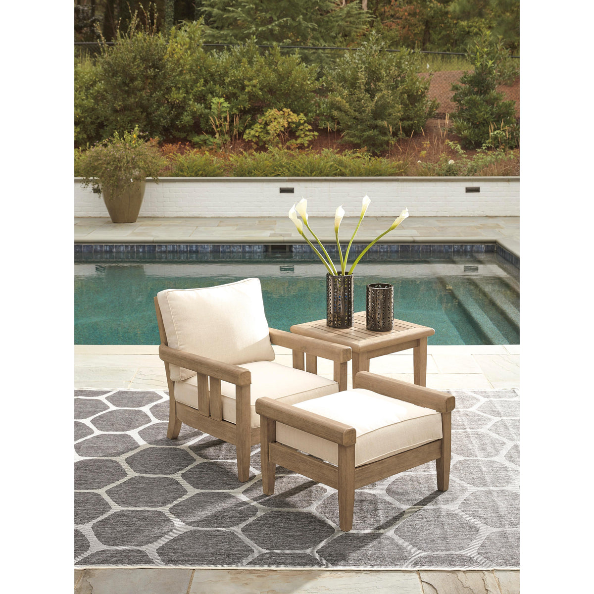  Signature Design by Ashley Gerianne P805-702 Square End Table IMAGE 6