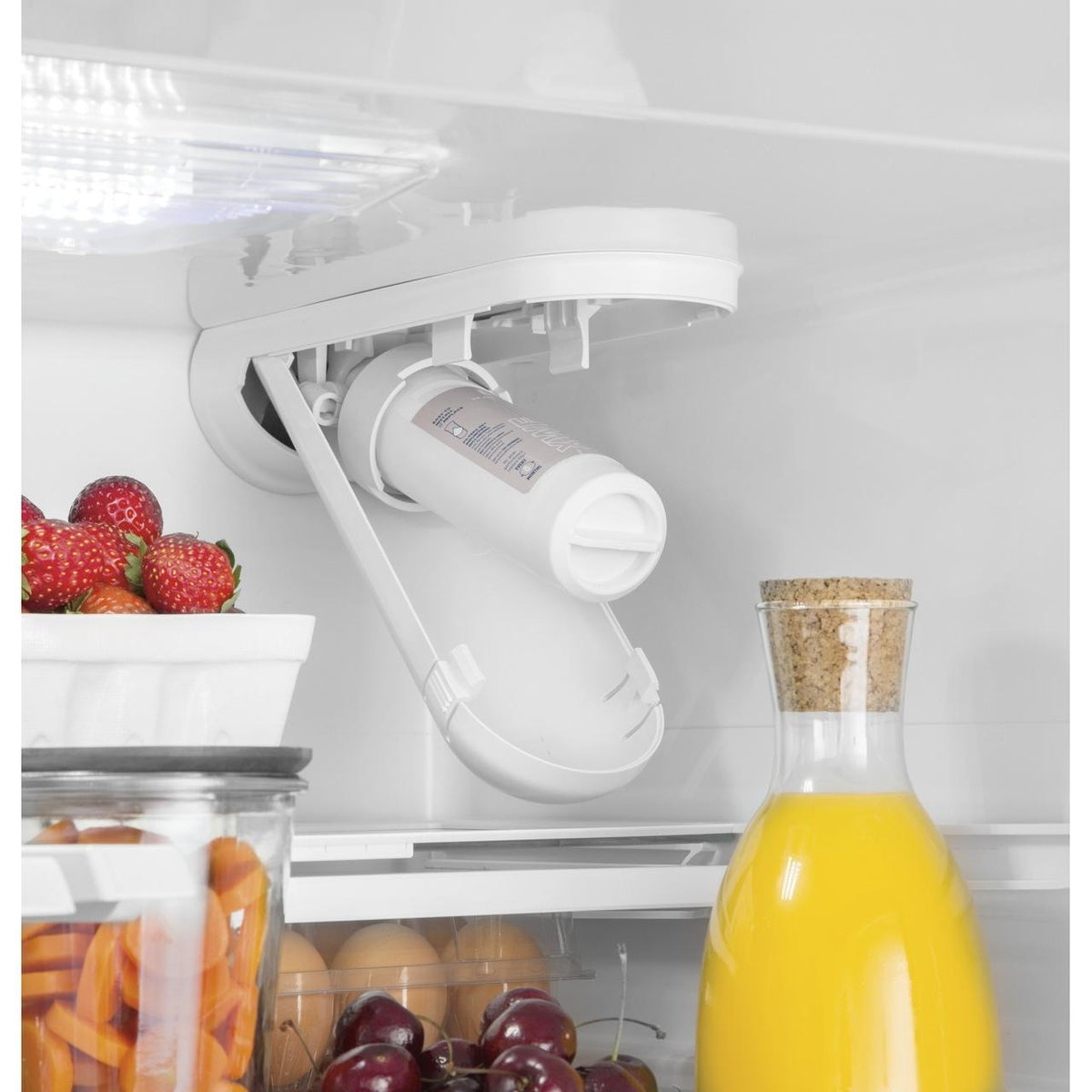  GE 36-inch French 3-Door Refrigerator with Internal Water Dispenser GNE27JYMFS IMAGE 6
