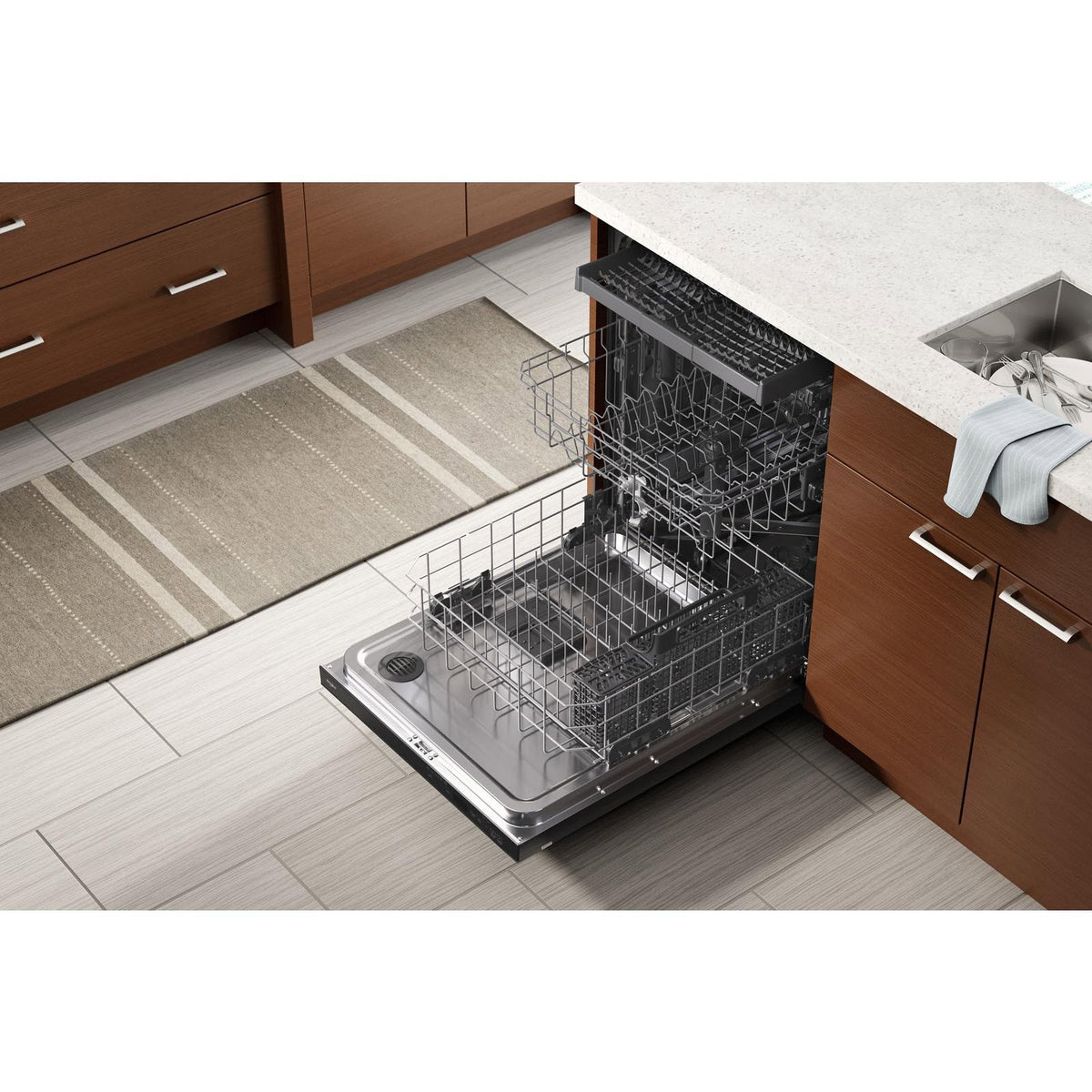  Whirlpool Built-in Dishwasher with Sani Rinse Option WDT750SAKV IMAGE 6