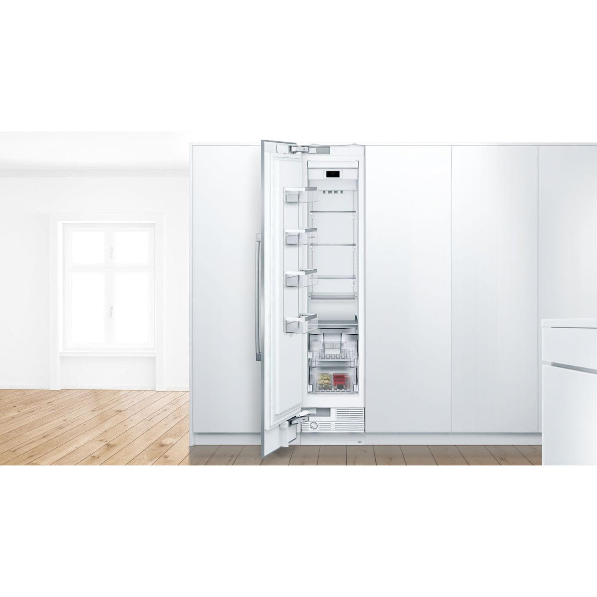  Bosch 8.6 cu.ft. Upright Freezer with Wi-Fi Connect B18IF905SP/01 IMAGE 2