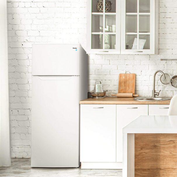  Danby 7.4 cu ft Top Freezer Refrigerator DPF074B2WDB-6 IMAGE 14