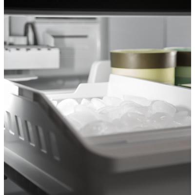  GE 33-inch, 24.8 cu. ft. French 3-Door Refrigerator with Internal Water Dispenser GNE25JYKFS IMAGE 6