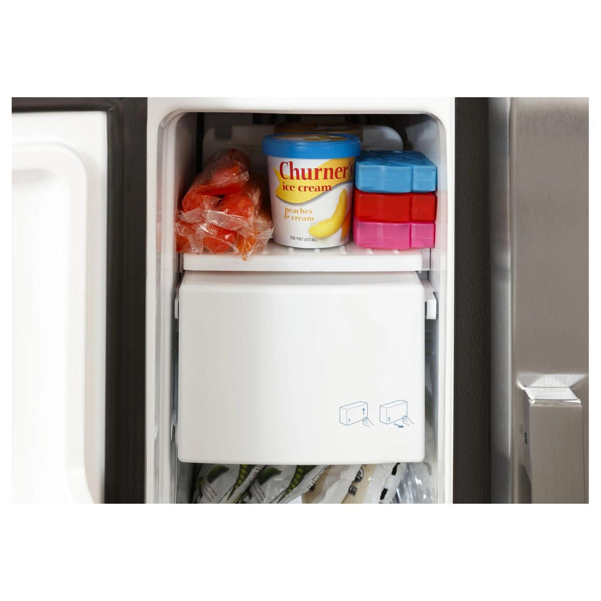  GE 33-inch, 23 cu. ft. Side-By-Side Refrigerator with Water and Ice Dispensing System GSS23GYPFS IMAGE 18