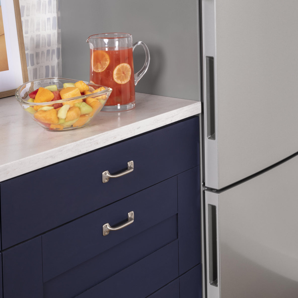  GE 32-inch, 17.7 cu.ft. Counter-Depth Bottom Freezer Refrigerator with LED Lighting GBE17HYRFS IMAGE 10