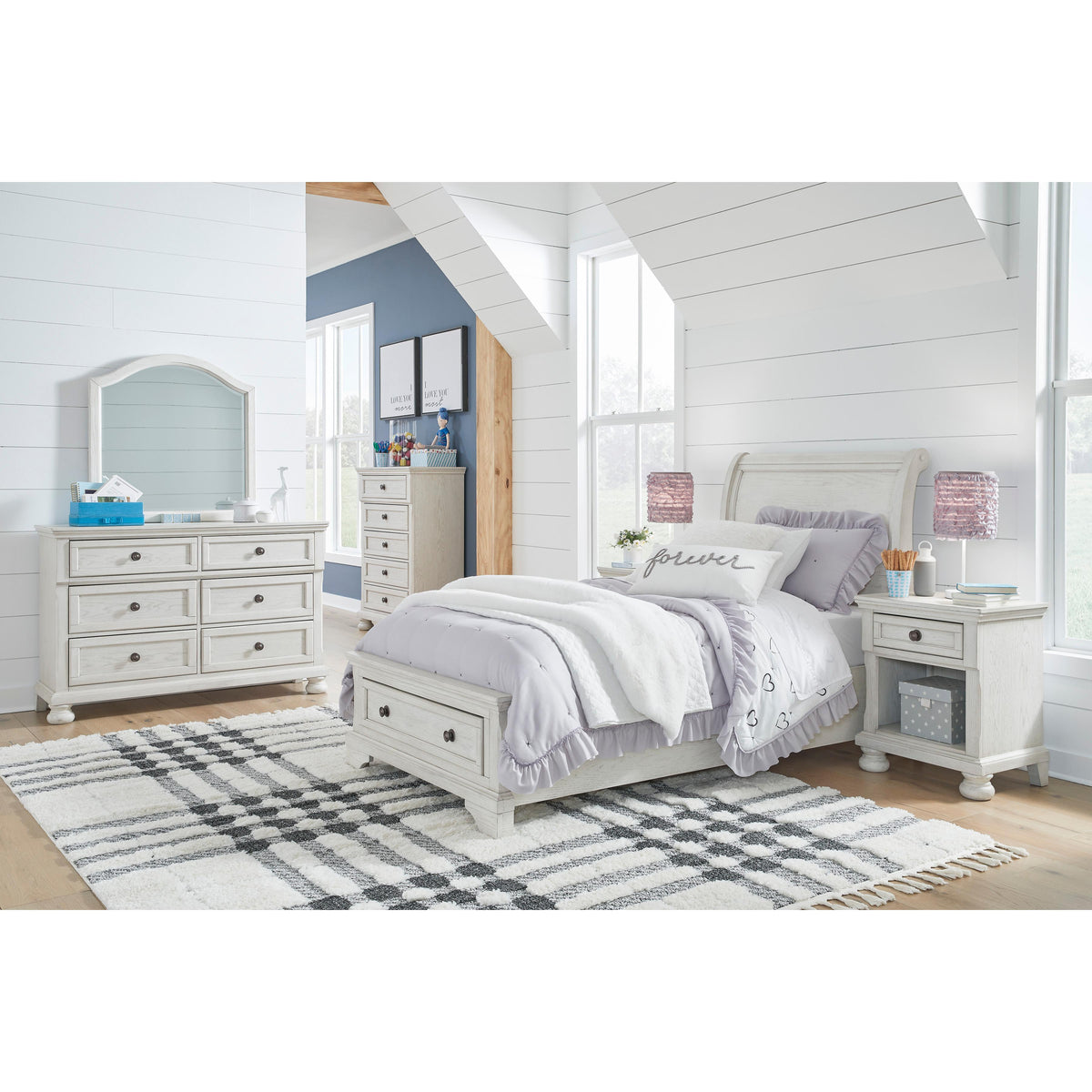 Signature Design by Ashley Robbinsdale B742-21 Dresser IMAGE 8