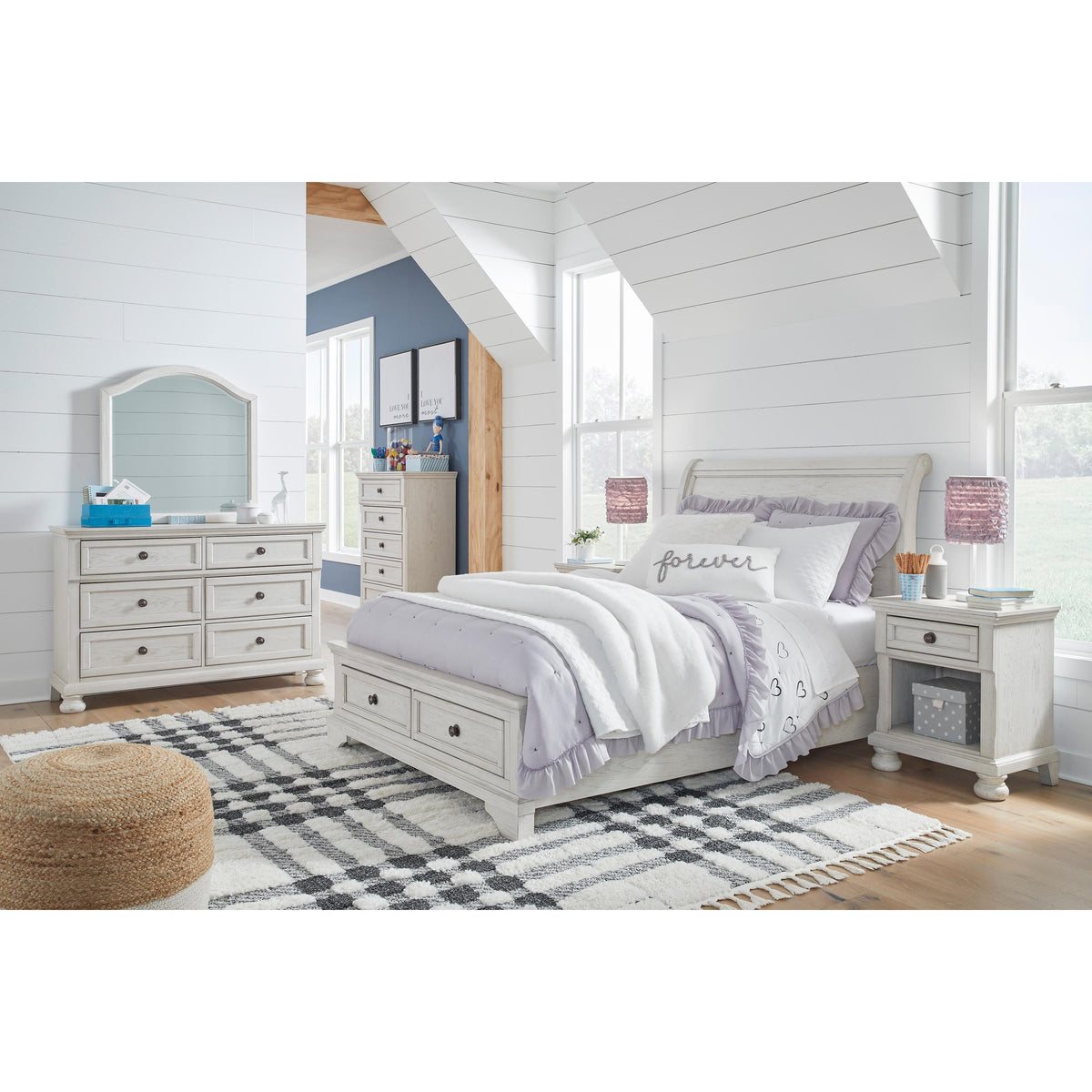 Signature Design by Ashley Robbinsdale B742-45 Five Drawer Chest IMAGE 9