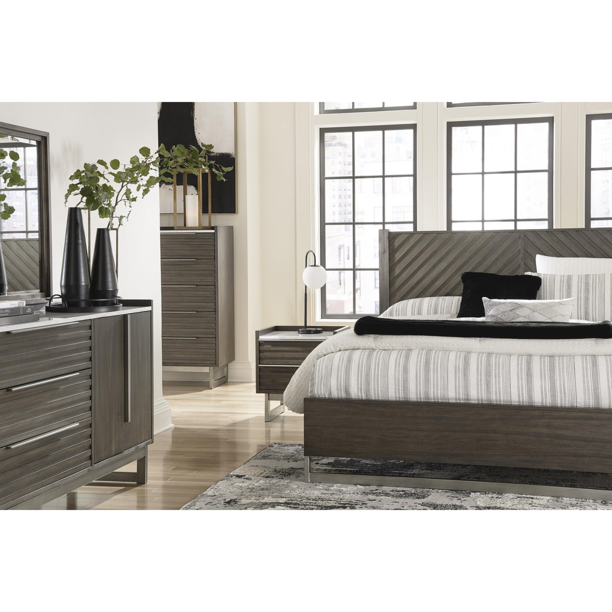  Ashley Arkenton B786B4 King Panel Bed IMAGE 6
