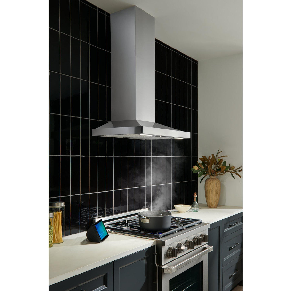  Best 36-inch WCS1 Series Wall Chimney Hood WCS1366SS IMAGE 3