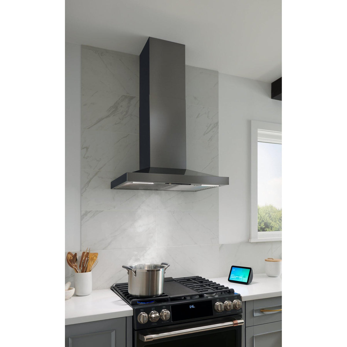  Best 30-inch WCS1 Series Wall Chimney Hood WCS1306BLS IMAGE 3