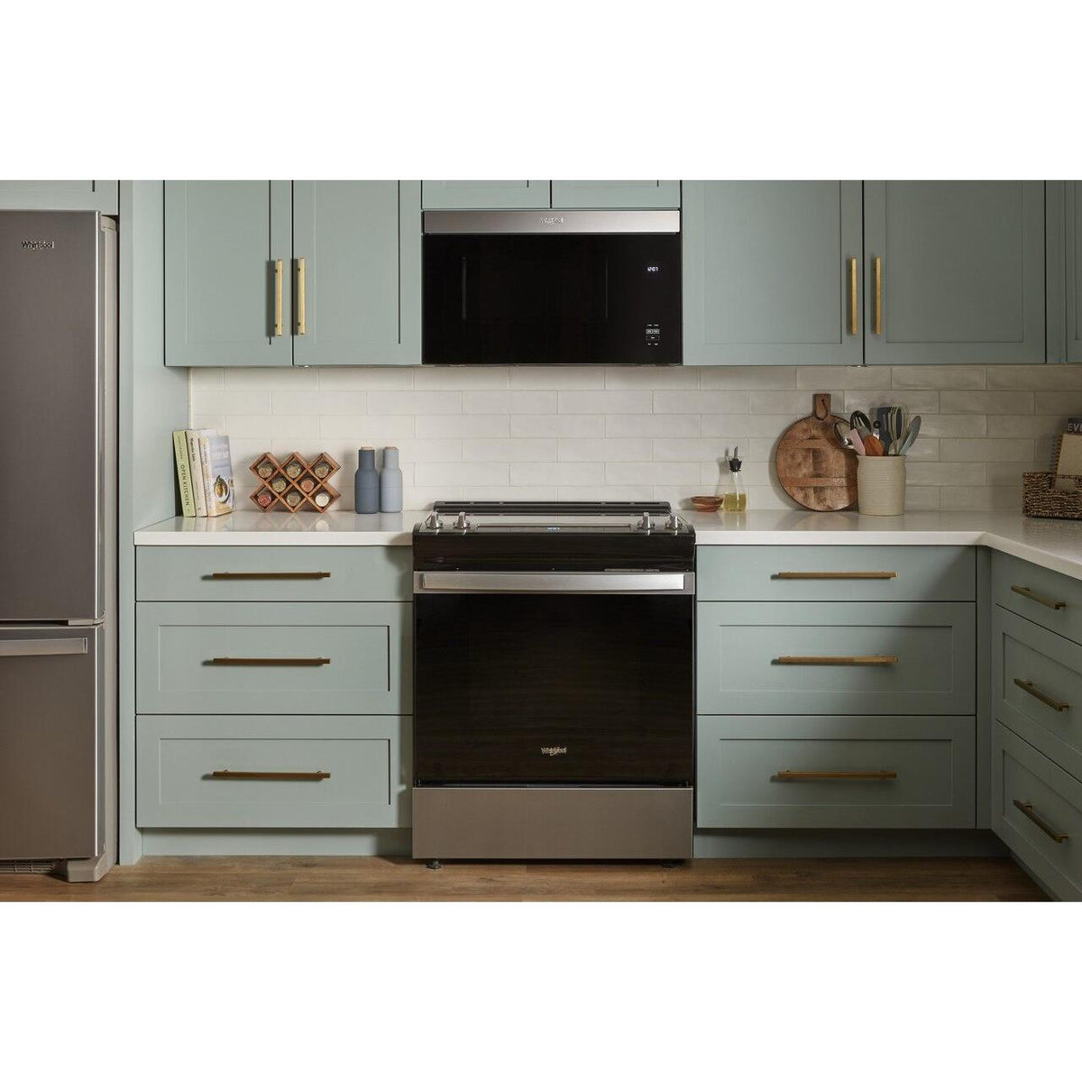 Whirlpool 30-inch, 1.1 cu. ft. Over-the-Range Microwave Oven YWMMF5930PZ IMAGE 16