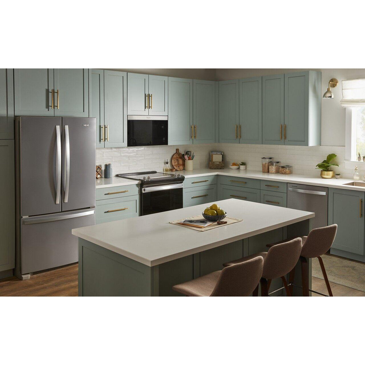  Whirlpool 30-inch, 1.1 cu. ft. Over-the-Range Microwave Oven YWMMF5930PZ IMAGE 18