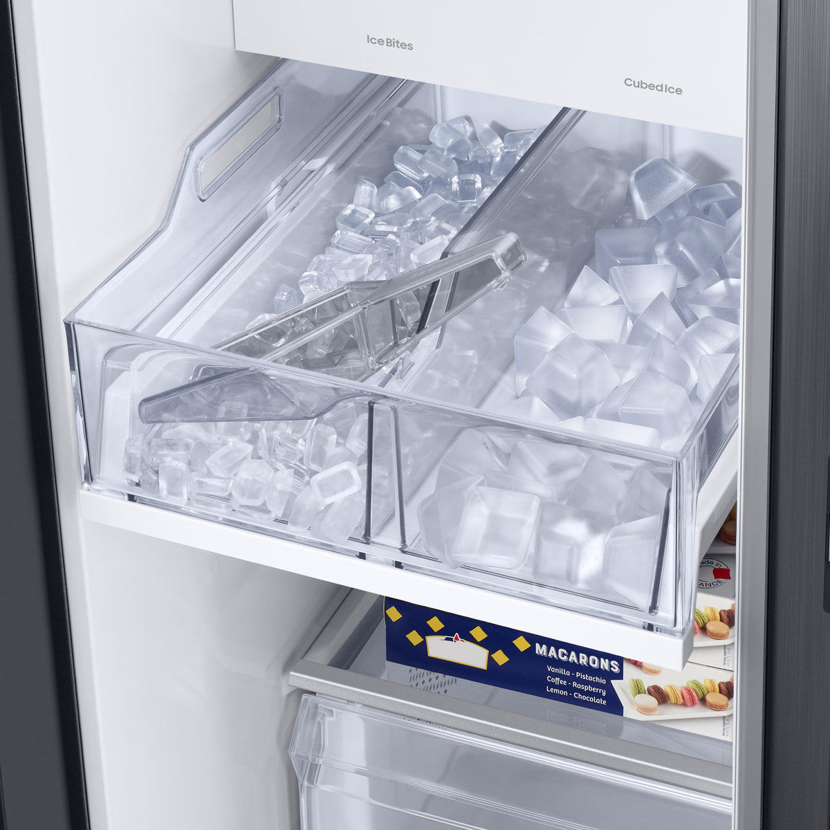  Samsung Bespoke 36-inch, 22.6 cu. ft. Counter-Depth Side-by-Side Refrigerator with Beverage Center™ RS23CB760012AA IMAGE 7
