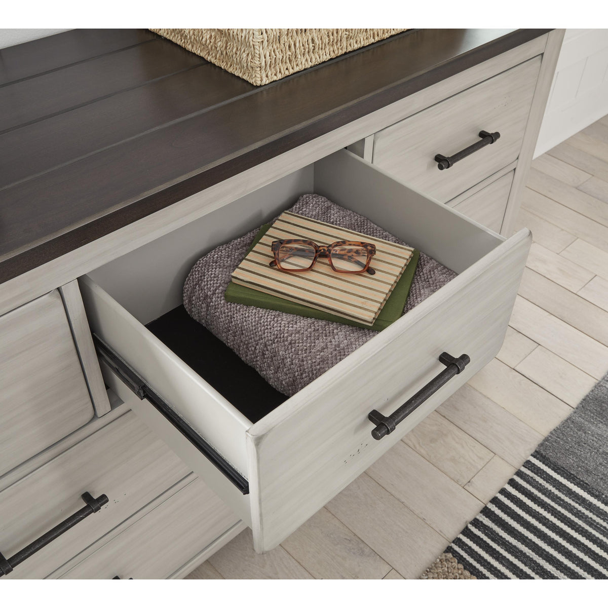  Signature Design by Ashley Darborn B796B1 Dresser and Mirror IMAGE 3