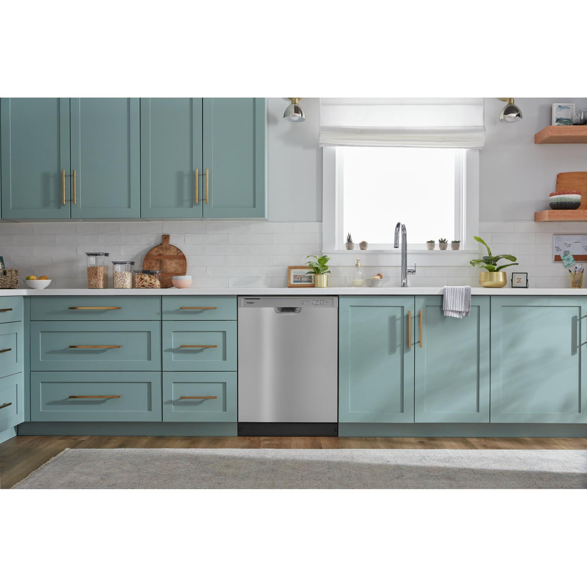  Whirlpool Built-In Dishwasher with Boost Cycle WDF341PAPM IMAGE 6