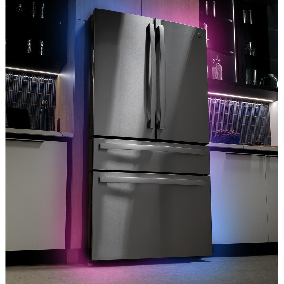  GE Profile 36-inch, 28.7 cu. ft. French 4-Door Refrigerator with Dual-Dispense AutoFill Pitcher PGE29BYTFS IMAGE 19