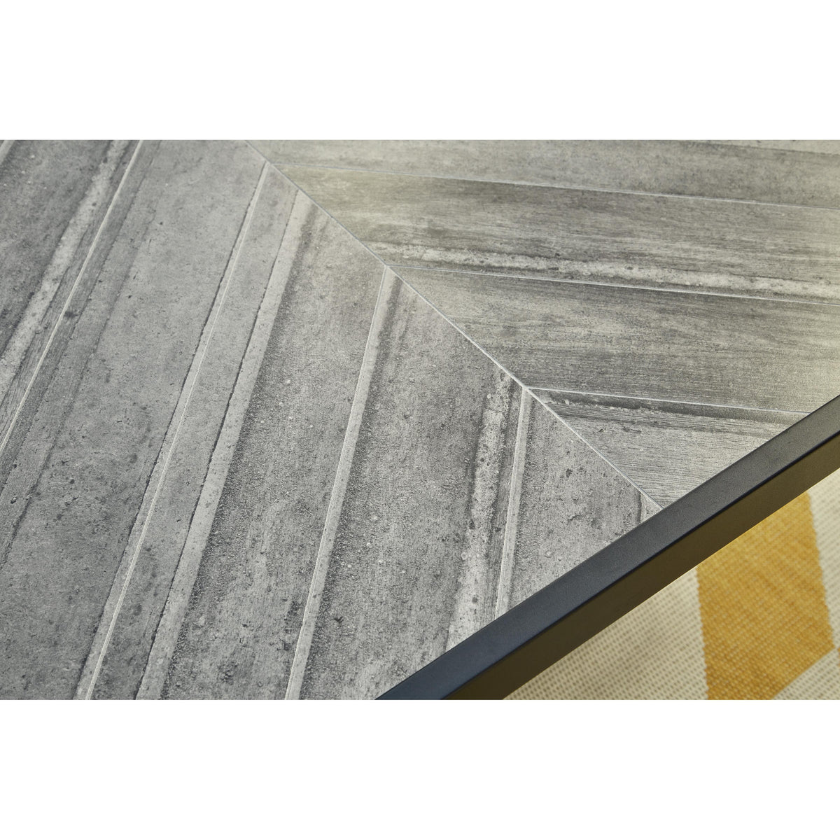  Signature Design by Ashley Beachcroft P792-625 Rectangular Dining Table with Umbrella Option IMAGE 6