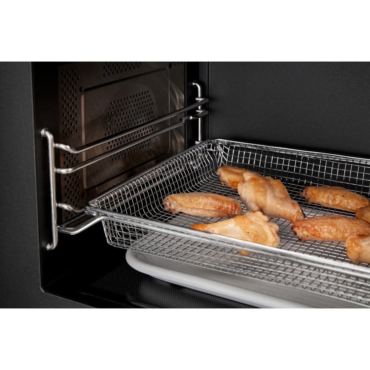  Whirlpool 30-inch, 1.1 cu. ft. Over-the-Range Microwave Oven with Air Fry Technology YWMMF7330RZ IMAGE 8