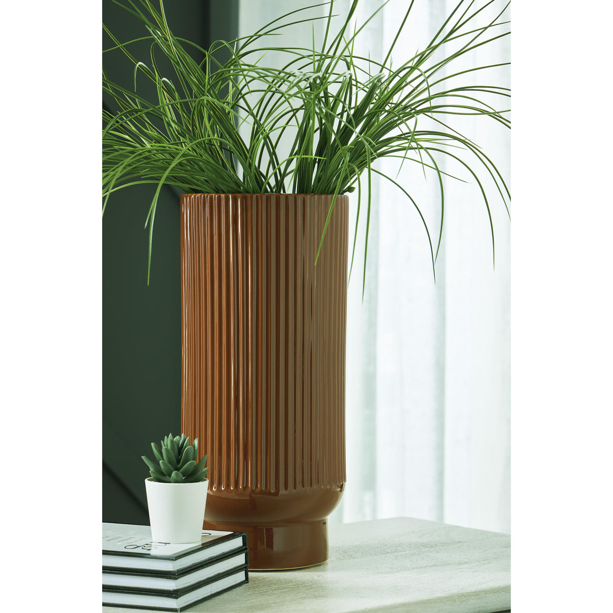  Signature Design by Ashley Avalyah A2900023 Vase IMAGE 2