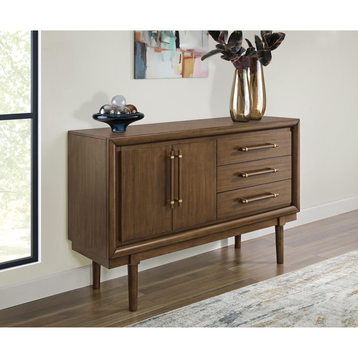  Signature Design by Ashley Lyncott D615-60 Dining Room Server IMAGE 6