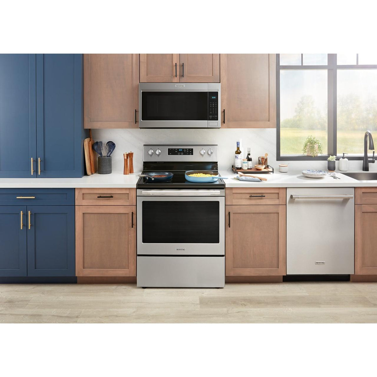  Maytag 30-inch, 1.7 cu. ft. Over-the-Range Microwave Oven YMMMS4230PZ IMAGE 8