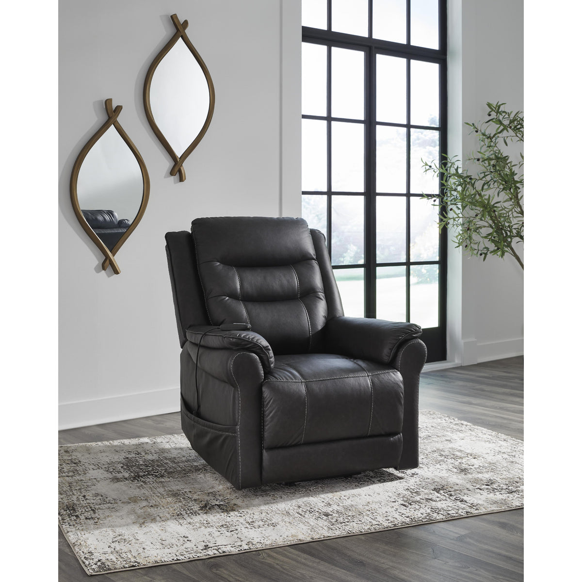  Signature Design by Ashley Oatman 1800512 Power Lift Recliner IMAGE 7
