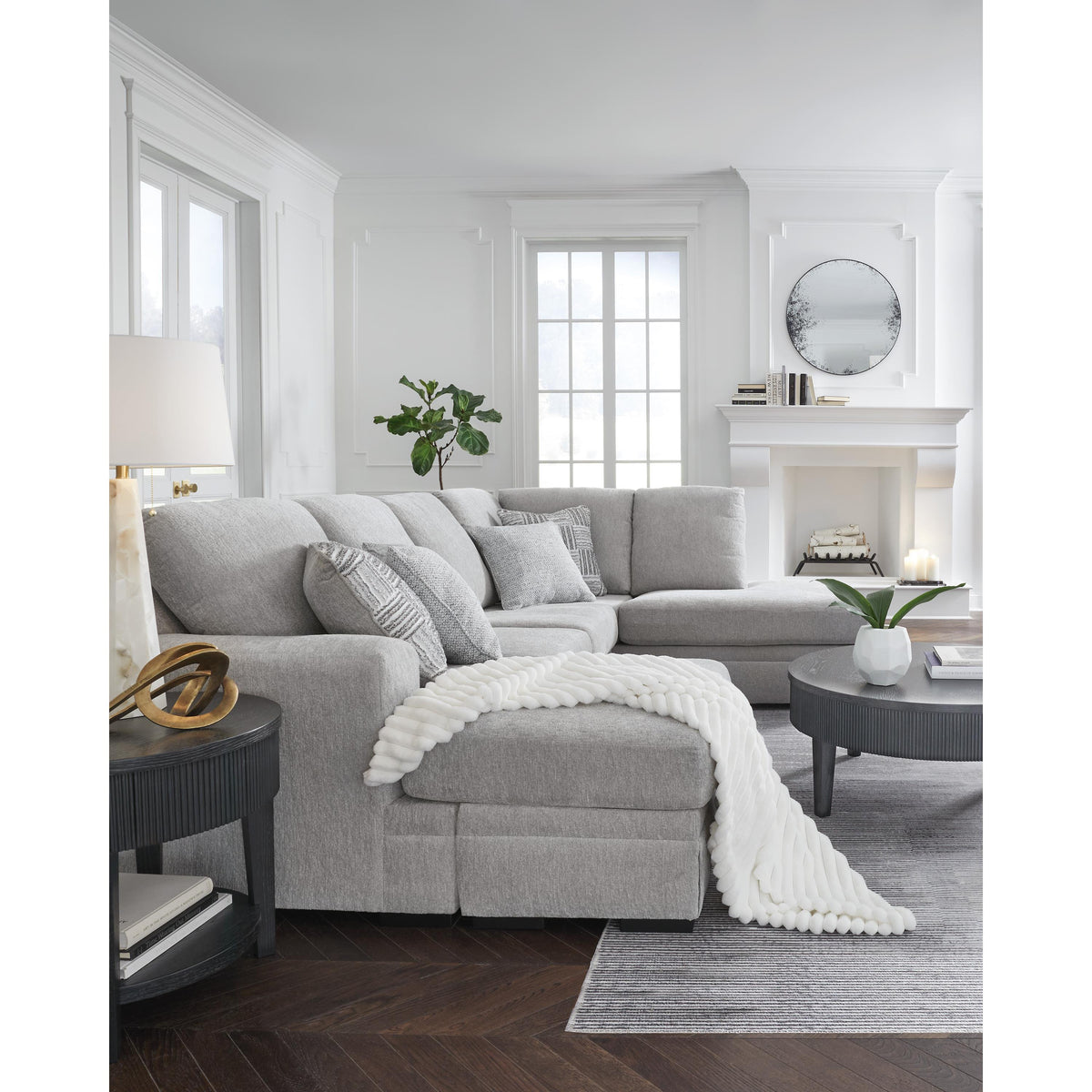  Benchcraft Gabyleigh 20904S1 2 pc Sectional with Chaise IMAGE 9