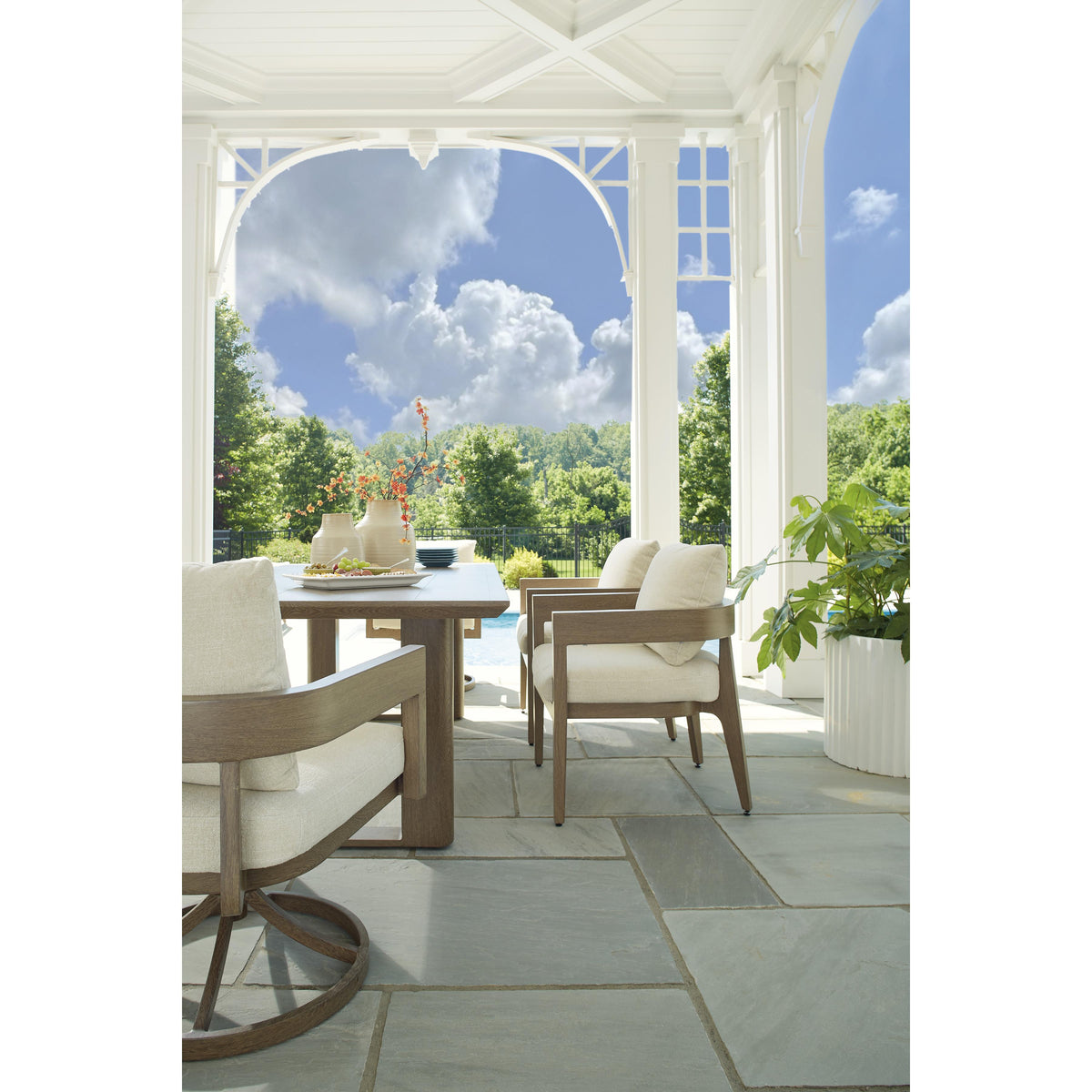  Signature Design by Ashley Serene Bay P671-625 Rectangular Dining Table with Umbrella Option IMAGE 18