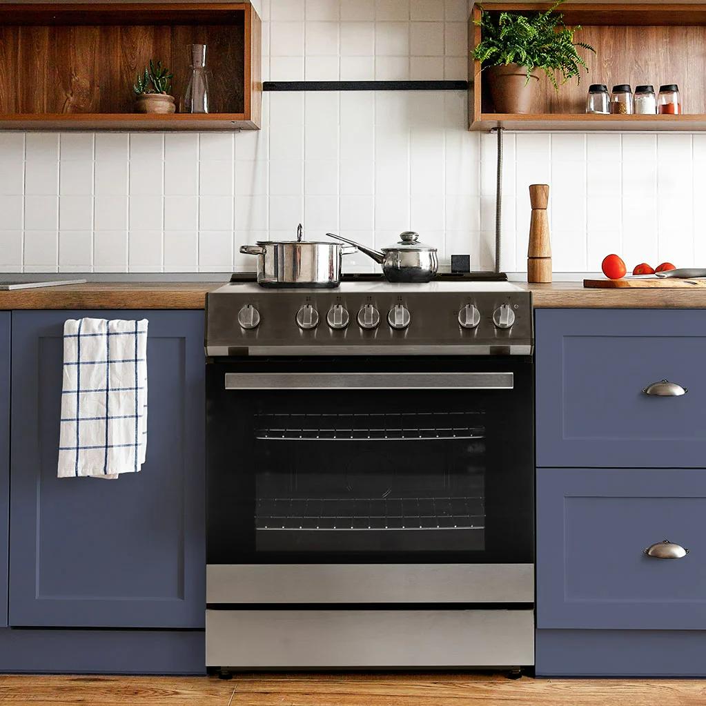 Danby 30-inch Slide-in Electric Range DRRM300BSSC IMAGE 8
