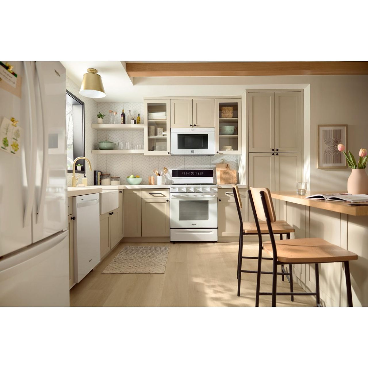  Whirlpool 30-inch Freestanding Gas Range with Air Fry Technology WFGS7530RW IMAGE 15