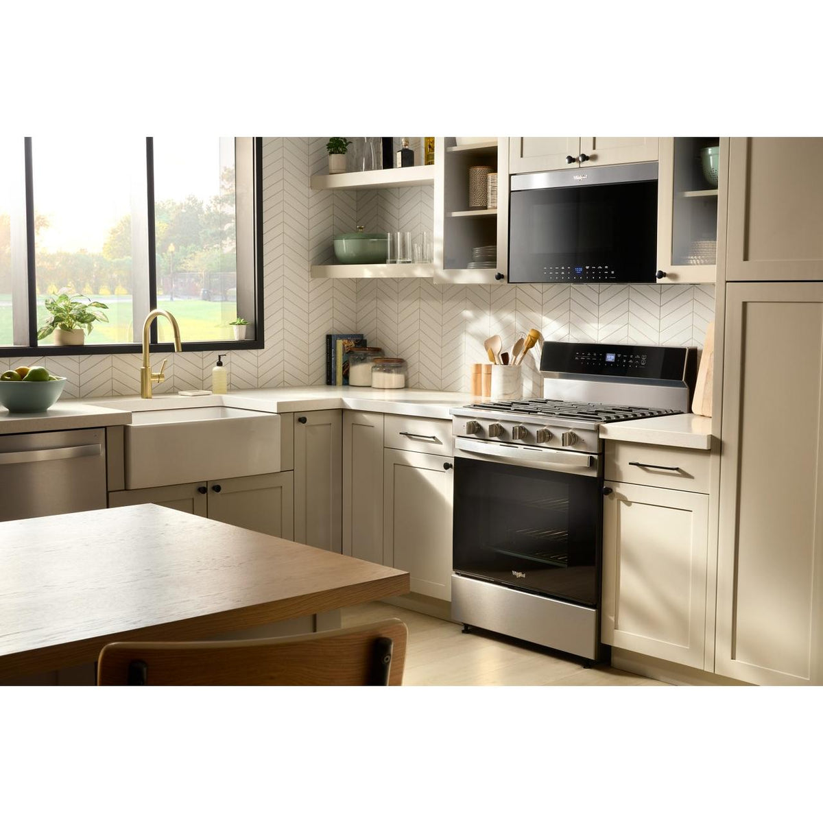  Whirlpool 30-inch Freestanding Gas Range with Air Fry Technology WFGS7530RZ IMAGE 16