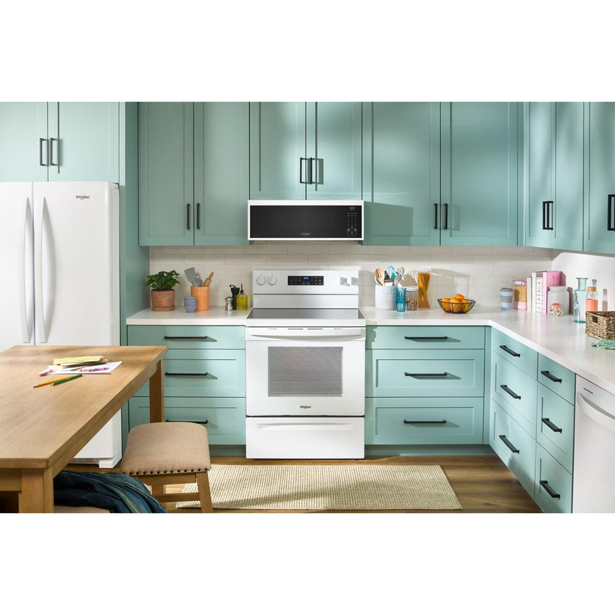  Whirlpool 30-inch, 1.1 cu. ft. Over-the-Range Microwave Oven YWMML5530RW IMAGE 6