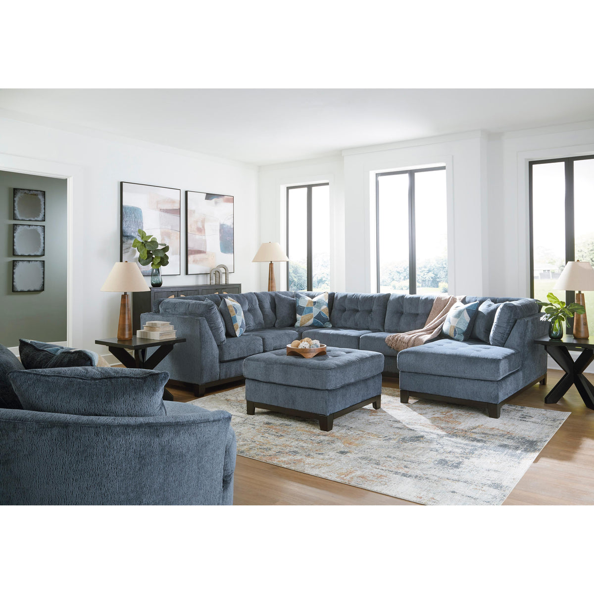  Benchcraft Maxon Place 33003U1 Oversized Chair and Ottoman IMAGE 4