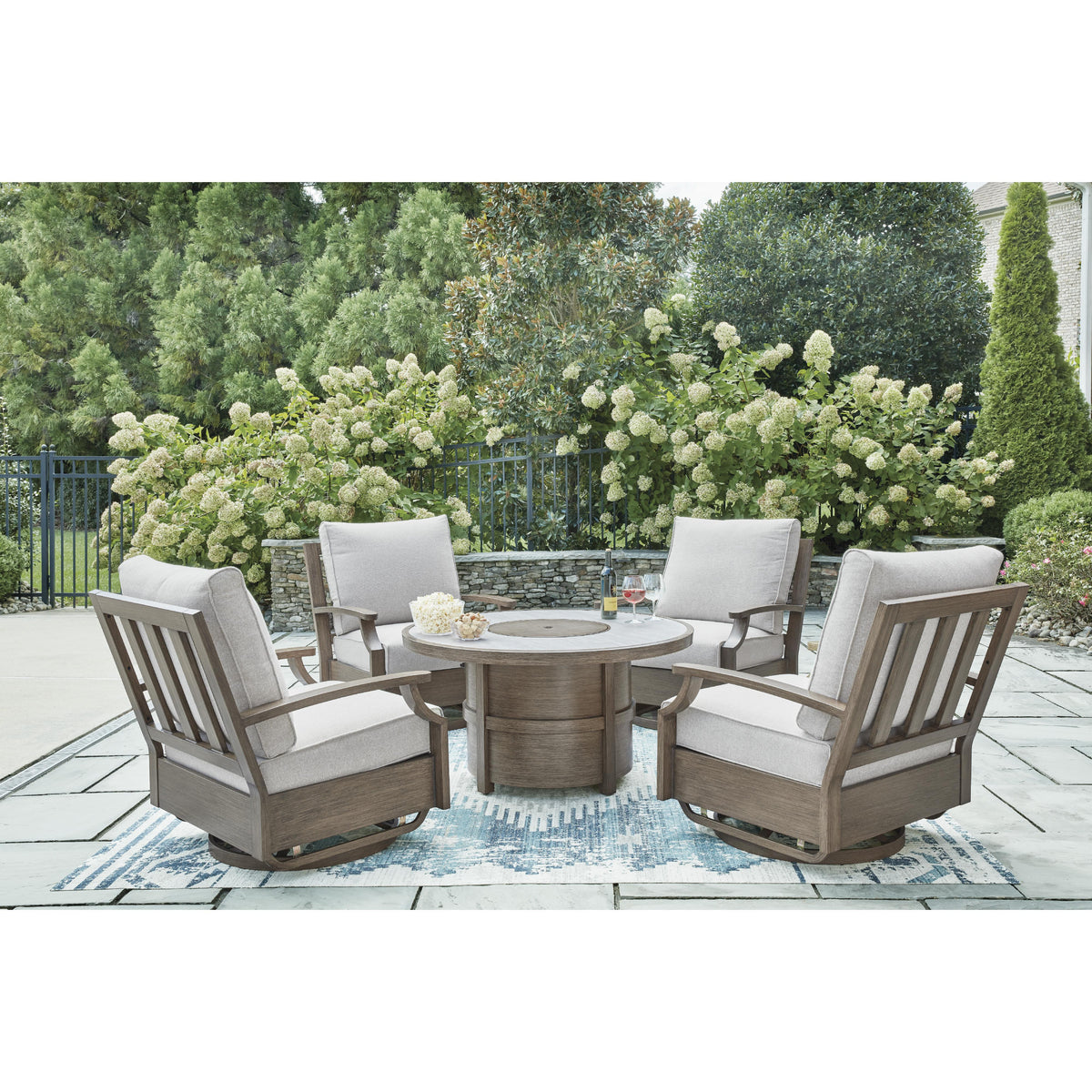 Signature Design by Ashley Rainier Ranch P701-776 Round Fire Pit Table IMAGE 11