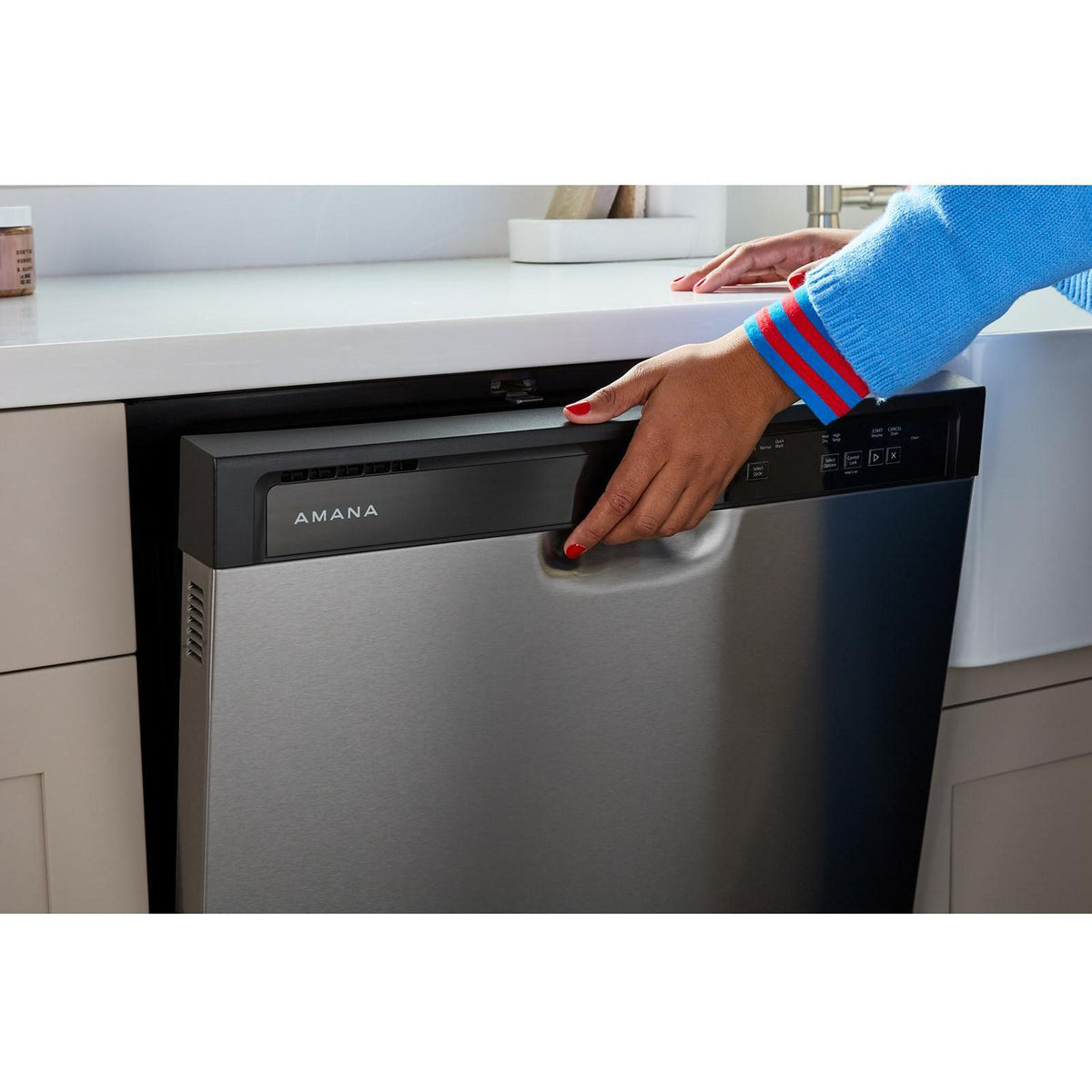  Amana Built-in Dishwasher ADFS2524RS IMAGE 5