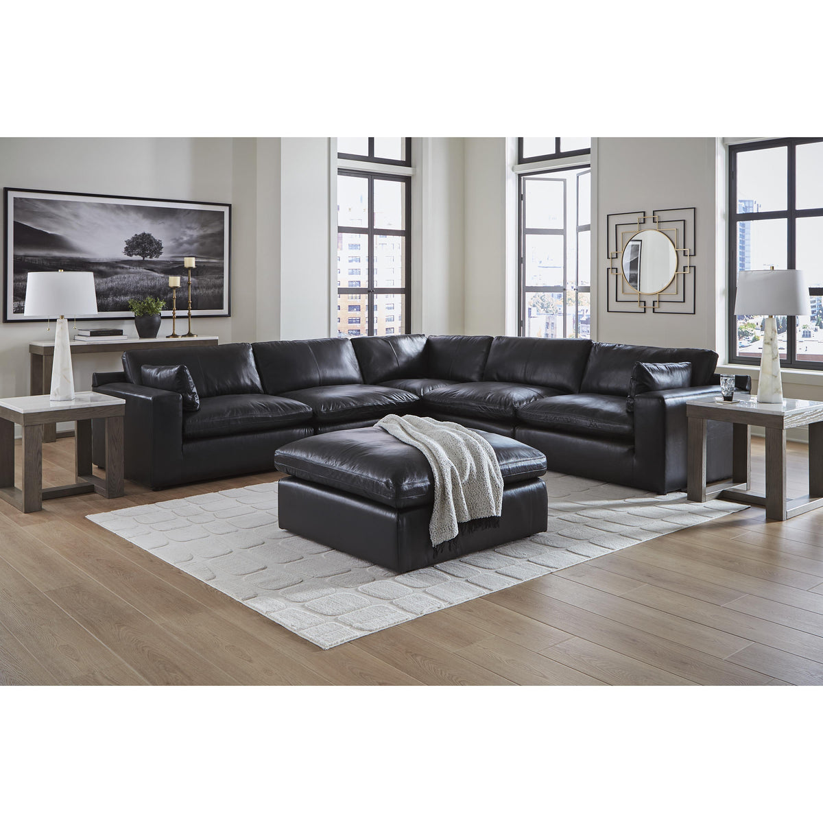  Signature Design by Ashley Emilia 3090208 Oversized Accent Ottoman IMAGE 10