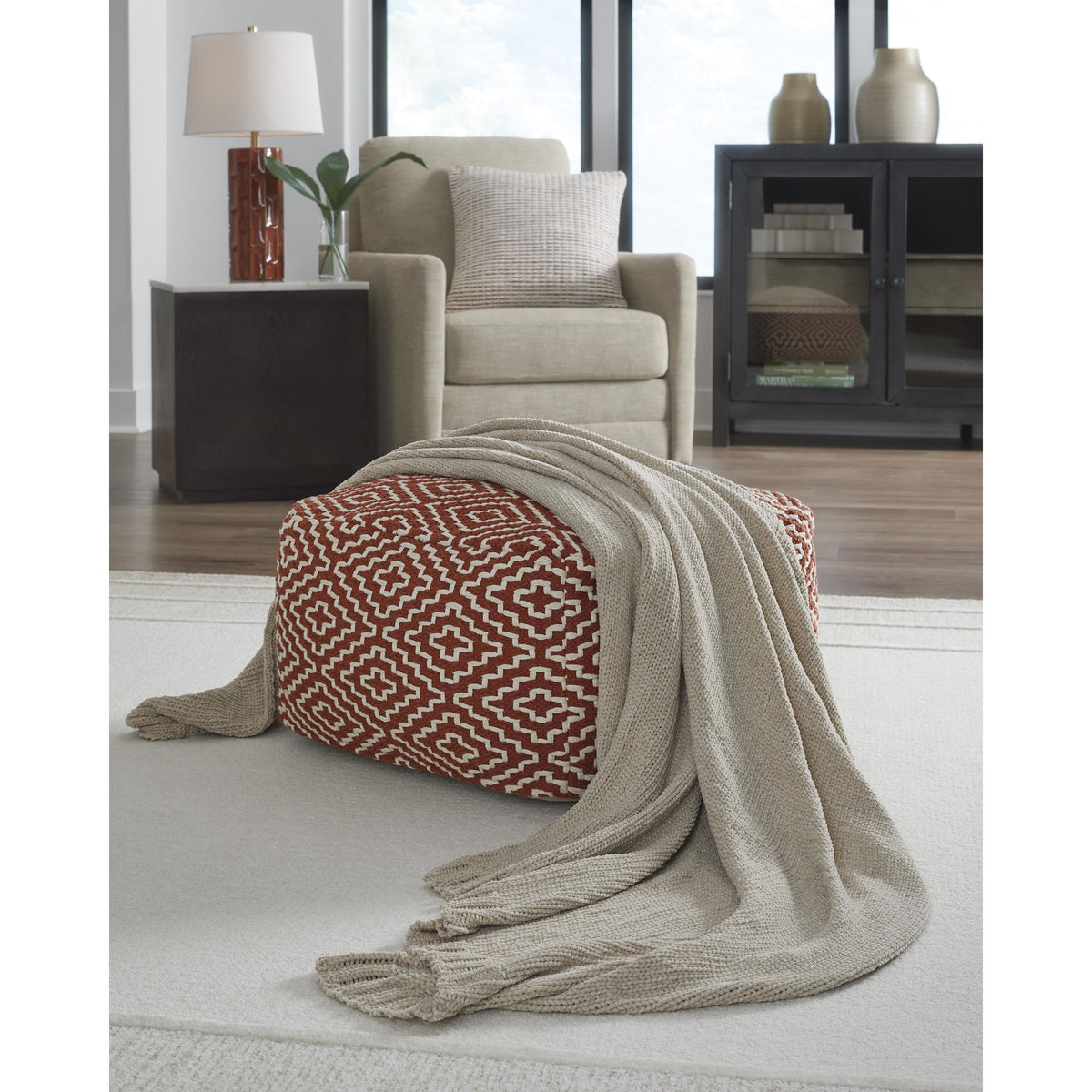 Signature Design by Ashley Anawood A1001096 Throw IMAGE 3