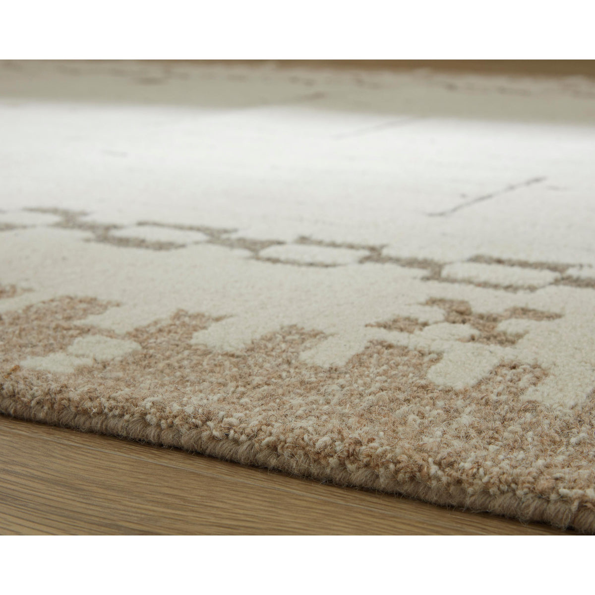 Signature Design by Ashley Dot R407652 Medium Rug IMAGE 3