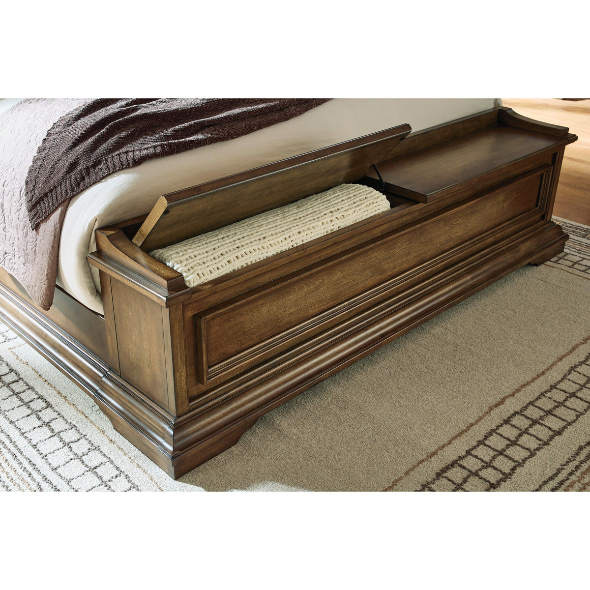  Signature Design by Ashley Frantanna PCB949B4 Queen Panel Storage Bed IMAGE 4
