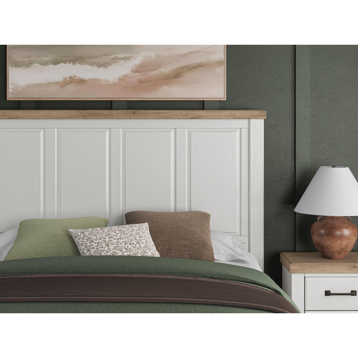 Signature Design by Ashley Savonport King Panel Bed with Storage B100-14/B4615-56/B4615-58/B4615-60/B4615-95 IMAGE 10